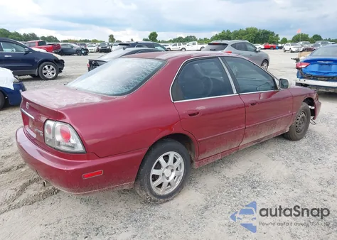 1997 Honda Accord Lx z USA, uszkodzony, nr VIN 1HGCD5534VA232377